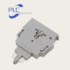 3036796 P-CO 10PCS NEW Phoenix in Line Component Plug 250V 6A Fast Delivery - Picture 1 of 3