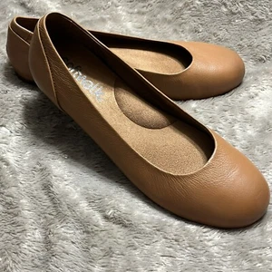 NEW Softwalk Sonoma Brown Leather Classic Comfort Ballet Flat Shoes Womens Sz 9 - Picture 1 of 22