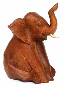 Estatuilla de elefante sentado de madera de 6" tallada a mano escultura de madera decoración del hogar - Imagen 1 de 6