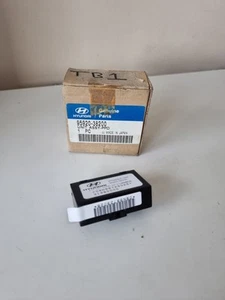 GENUINE HYUNDAI POWER SEAT CONTROL MODULE | 95920-38200 - Picture 1 of 5