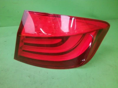 11-13 BMW 528I 535I 550I M5 PASSENGER RIGHT TAIL LAMP OUTER TAILLIGHT OEM xos - Image 1 of 4