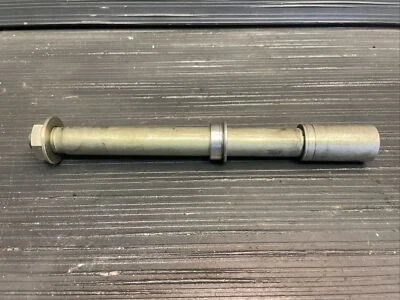 Suzuki GSXR600 2013 eje de rueda delantera con espaciadores OEM #12924 Foto 1 de 3