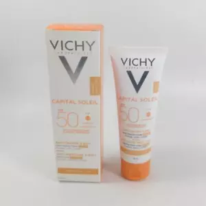 VICHY Capital Soleil SPF50 ANTI-TACHES 3 EN 1 "TINTED" 50ml *NEW IN BOX* - Picture 1 of 3