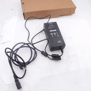 Power Partners Medical AC Adapter PEAMD250F-14-J5, 100-240Vac, 3.5-2.5A 24V - Photo 1/4