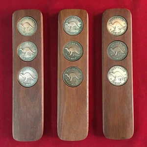 Regalo 50 cumpleaños. Juego de dos unidades de madera dura. Centavos australianos 1975. 2UP - Imagen 1 de 51