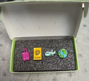 Smart Watch Cinturino Silicone Charms Decorativi Tema Viaggio. Nuovo - Foto 1 di 3