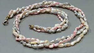 333 Gelbgold/-8 Karat Collier Flussperlen dreireihig weiß rosa hellblau 43 cm - Bild 1 von 8