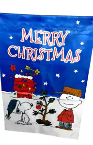 NEW!! Peanuts Charlie Brown and Snoopy 14 in x 18 in Christmas Garden Flag-CUTE! - Picture 1 of 4