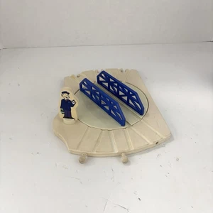 Holzeisenbahn Drehscheibe 6-fach blau Wendebahn / Vintage / funktioniert / Kinder - Bild 1 von 5