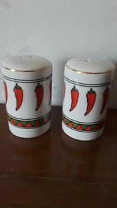 Lindos agitadores de pimiento rojo de 3 pulgadas (2) - Imagen 1 de 1