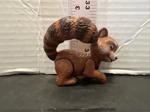 Barbie Island Princess Sagi Rosella's Pet Raccoon Red Panda 3" Figur 2007 - Bild 1 von 4