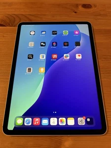 Apple iPad Pro 1. Gen 256GB, Wi-Fi + 4G (Ohne Simlock), 11 Zoll - Silber - - Afbeelding 1 van 13