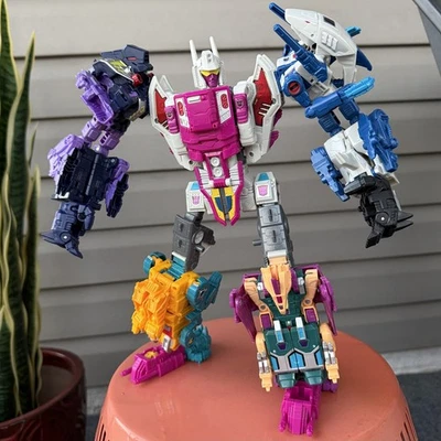 Hasbro Transformers Power Of The Primes Terrorcon Abominus 2018 - Image 1 of 4
