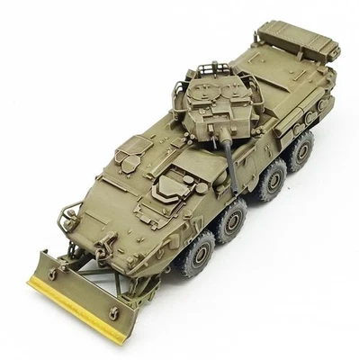 Pro Built Canadian Armoured Vehicle LAV III 1/72 - Image 1 of 4