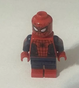 Lego Super Heroes Spider-Man Homecoming Minifigura: Spider-Man 76083 - Imagen 1 de 2