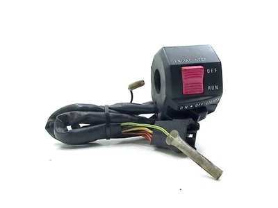 INTERRUPTOR DIRECCIÓN DERECHA SUZUKI GSX R 750 1992-1995 (GSXR 750 GR7B) 1992 3720017E12 Foto 1 de 3