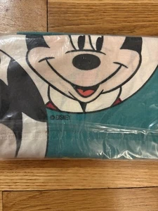 Funda de Almohada de Colección NUEVA SELLADA Disney Mickey Mouse Ropa de Cama Tela Nueva de Lote Antiguo - Imagen 1 de 3