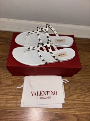 BRAND NEW VALENTINO GARAVANI Rockstud T-Strap Flat Slide Sandals 40 - Image 1 of 4