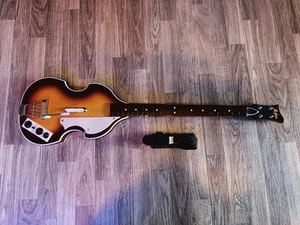 Rock Band Beatles Hofner Bass Guitar Wireless Fully Tested Tight Whammy - Picture 1 of 7