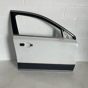 31298712 Porta ant. Derecha VOLVO XC70 T5 Geartronic (180Kw) Sw 5p/b/1969cc - Imagen 1 de 7