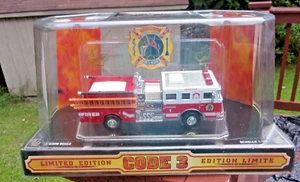 Code 3 City of Windsor/Ville De Windsor Seagrave Engine 1 - #02450 - Picture 1 of 11