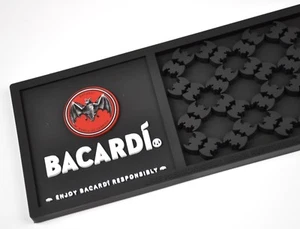 Estera de bar Bacardi EE. UU. esterilla de goteo barra de goma estera de derrame murciélago logotipo - Imagen 1 de 3