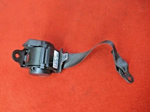 Hinten Außen Top Seat Gürtel Schwarz OEM BMW F32 F36 F30 430i 440i 330i 435i 428 - Picture 1 of 6