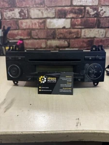 MERCEDES SPRINTER 2007-2010 HEADUNIT A9068Z01186 - Picture 1 of 3