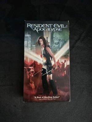 Resident Evil: Apocalypse (VHS, 2004) Milla Jovovich Rated R Ex Horror Late - Image 1 of 4
