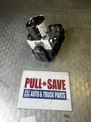 2013 2014 2015 Ford Explorer ABS Anti Lock Brake Pump with Module DB53-2C405-AC - Image 1 of 4