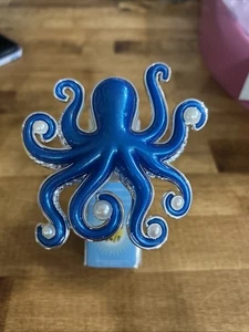 Bath & Body Works Octopus Lighted Wallflower Plug Discontinued NEW - Picture 1 of 6
