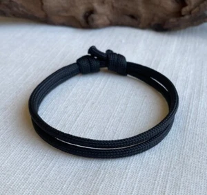 Black 4mm Men's Adjustable Polyester Cord Bracelet or Anklet 550 Paracord Unisex - Picture 1 of 6