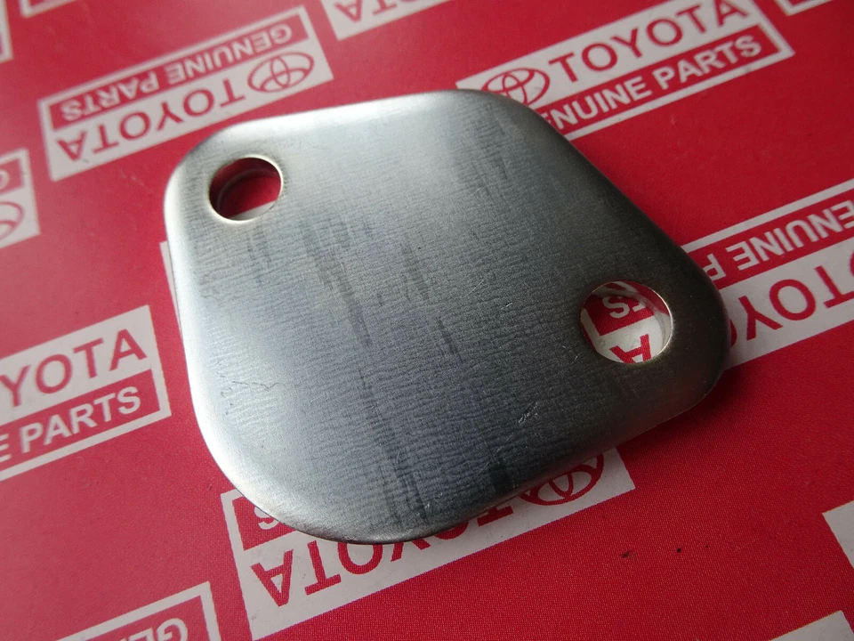 Toyota Corona 2000 GT 18RG 1974 1975 1976 1977 1978 RT85 RT95 RT104 RT114 RT130 Foto 1 de 4