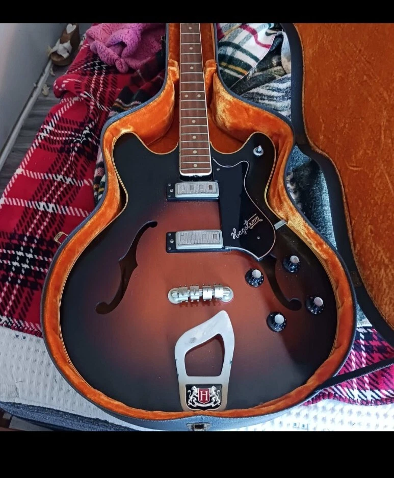 1960s Hagstrum Concord Bass With Case - Image 1 of 4