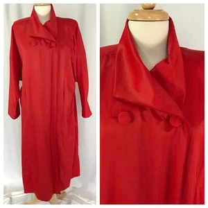 VTG 90s Merle Chicago Long Red Rain Coat Womens S/M Oversized Designer Trench - Foto 1 di 11