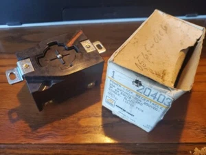 NEW OPEN BOX A H&H POWER LOCK FEMALE RECEPTACLE 20A 250V 30A 600V - Picture 1 of 7