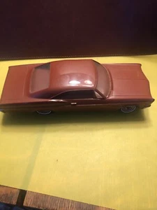 CHEVY IMPALA SUPER SPORT 1966 1/25 CONCESSIONARIO PROMO MODEL CON RADIO FUNZIONANTE! - Foto 1 di 7