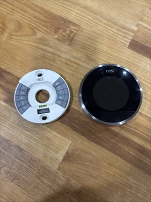 Nest 2nd Generation Learning Silver Programmable Thermostat - Image 1 of 4