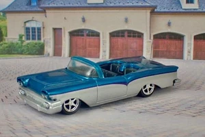 1958 Chevrolet Impala 5.7L V8 Kustom Convertible 1/64 Scale Limited Edition I - Picture 1 of 5