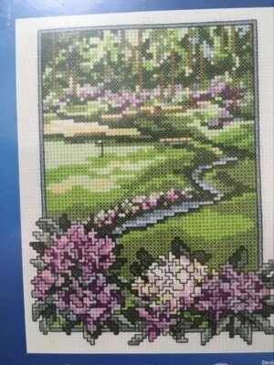 Janlynn CAMPO DE GOLF Kit Punto de Cruz # 023-0403 5" x 7" Agujero Flores de Agua Foto 1 de 4