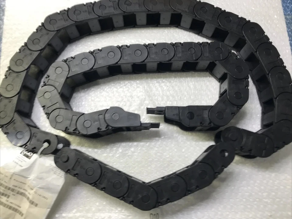 *Nuevos sistemas de cadena eléctrica igus 250-03-055-3MC 2x20 enlaces 4x15 enlaces 2x6 enlaces# Foto 1 de 4