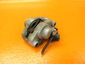 Polaris Scrambler 500 1997-2001 4x4 pinza de freno delantera OEM - Imagen 1 de 6
