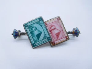 VICTORIAN EGYPTIAN REVIVAL STERLING SILVER ENAMEL POSTAGE STAMP PYRAMID PIN - Picture 1 of 6