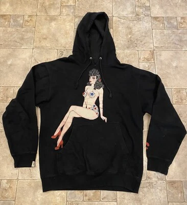Sudadera Liz Goldwyn For Altamont Skateboarding Burlesque Pinup Vogue M RARA Foto 1 de 4
