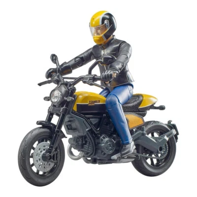 BRUDER bWORLD 1:16 FIGURA MOTOCICLISTA E MOTO DUCATI SCRAMBLER   ART  63053 - Immagine 1 di 3