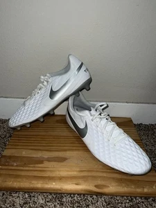 Größe 11 - Nike Tiempo Legend 8 Club IC 2020 Flash Crimson - Bild 1 von 7