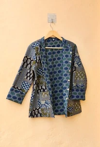 Indian Handmade Cotton Quilted Kantha Jacket, Stylish Reversilbe Women's Coat - Picture 1 of 11