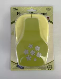 McGill Paper Blossoms Garden Mini Petals 64520 Craft Scrapbooking New - Picture 1 of 7