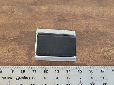 Ford F150 F250 F350 Bullnose 1980-1986 moldura inferior cabina de pasajeros Foto 1 de 4