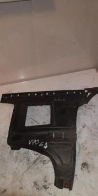 Bumper Bracket Volvo V70 II 2006 08693383 - Image 1 of 4